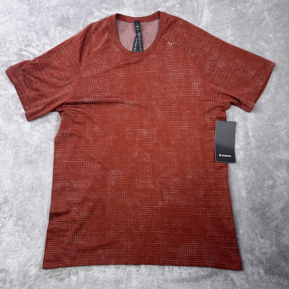 Lululemon Metal Vent Tech T 2.0 Men XL Rust Orange Short Sleeve Slim Fit Shirt